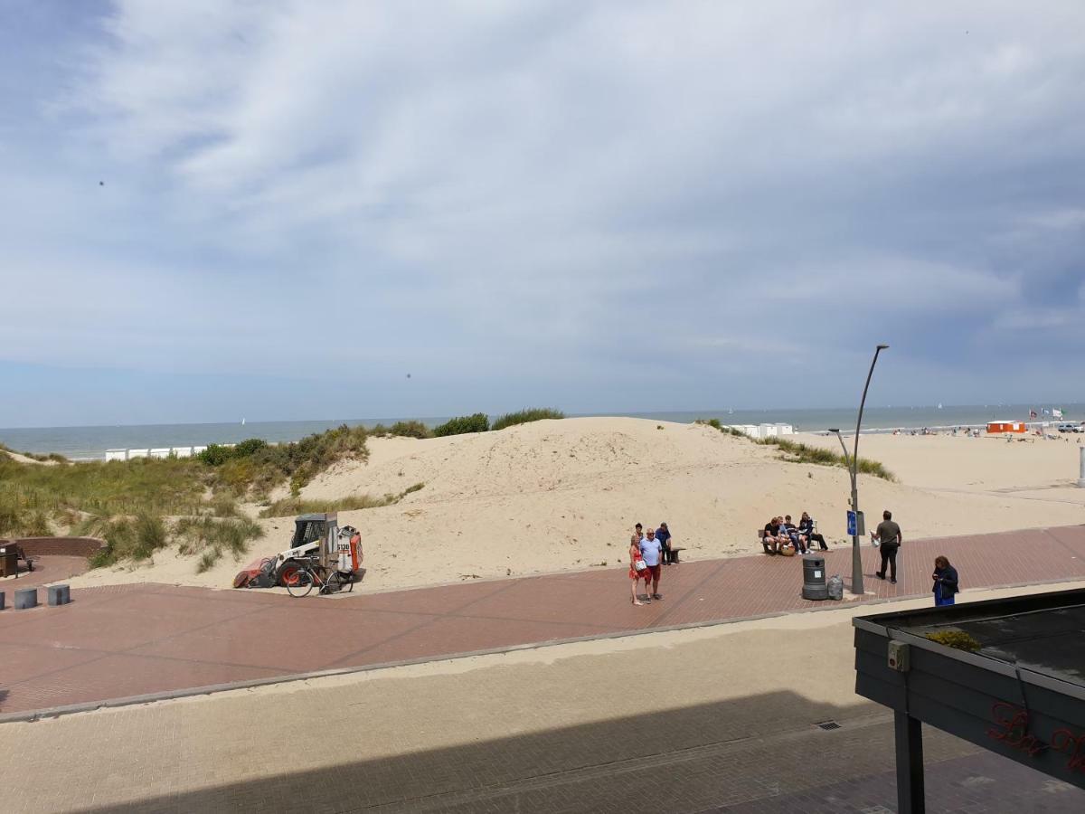 Oostduinkerke - Appartement Met Zeezicht En 2 Parkeerplaatsen Zewnętrze zdjęcie